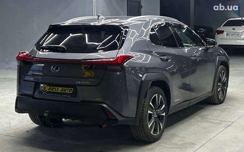 Lexus UX 2019 - фото 6
