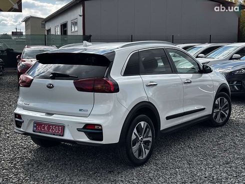 Kia Niro 2020 - фото 13
