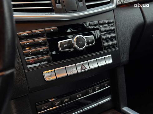 Mercedes-Benz E-Класс 2013 серый - фото 21