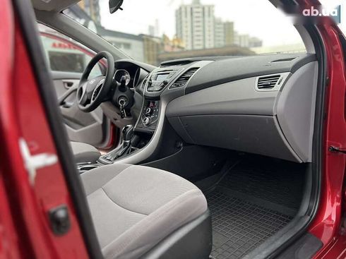 Hyundai Elantra 2014 - фото 18