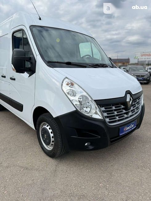 Renault Master 2019 - фото 16