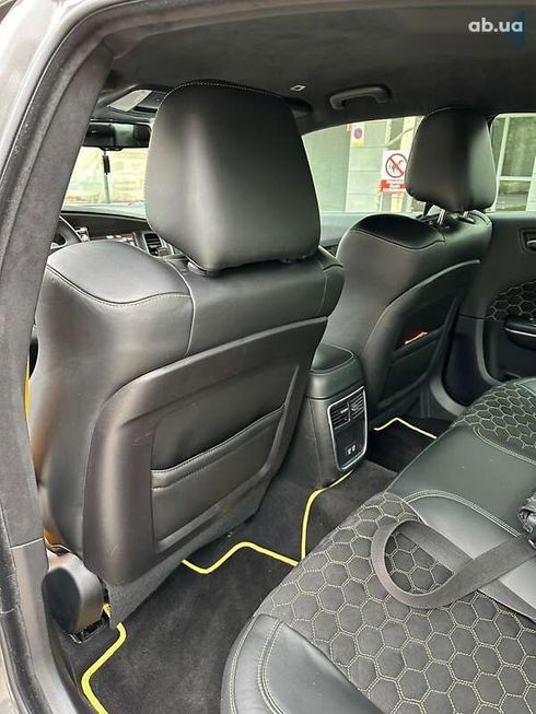 Dodge Charger 2019 - фото 14