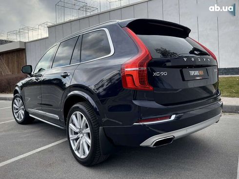 Volvo XC90 2017 - фото 17