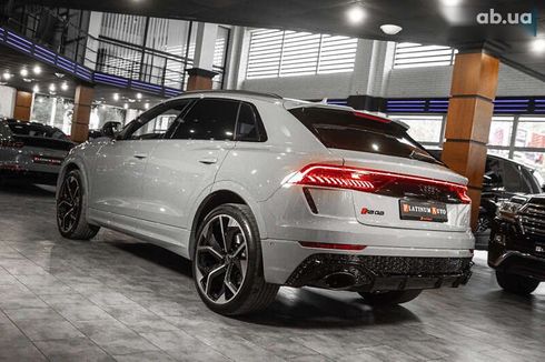 Audi RS Q8 2023 - фото 15