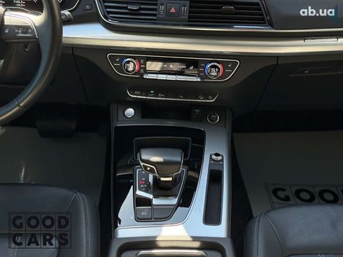 Audi Q5 2020 - фото 23