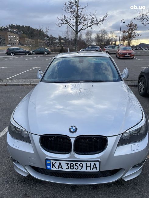BMW 5 серия 2009 серебристый - фото 14