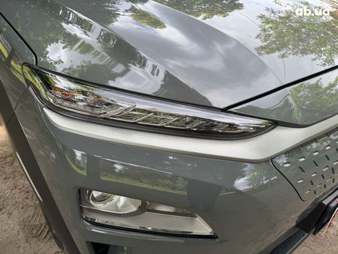 Hyundai Kona Electric 2020 серый - фото 19