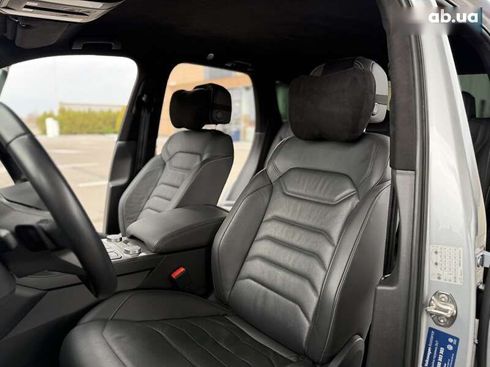 Volkswagen Touareg 2022 - фото 27