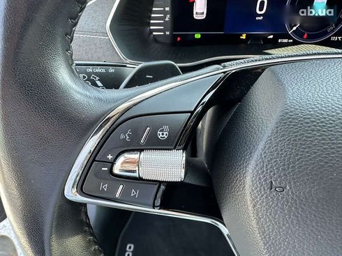 Skoda Octavia 2020 - фото 12