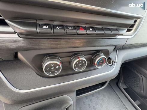 Renault Trafic 2021 - фото 17