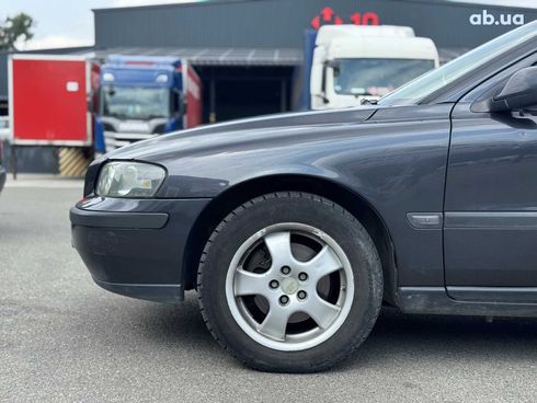Volvo V70 2002 серый - фото 4