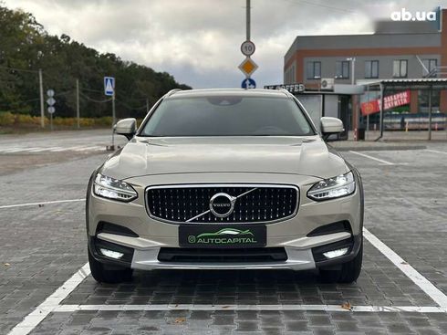 Volvo V90 2017 - фото 12