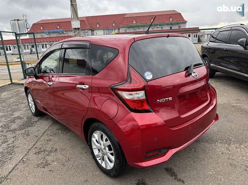 Nissan Note 2018 - фото 7