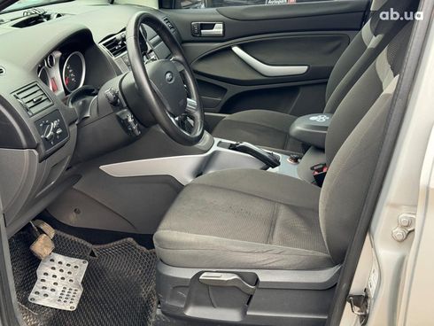 Ford Kuga 2011 серый - фото 15