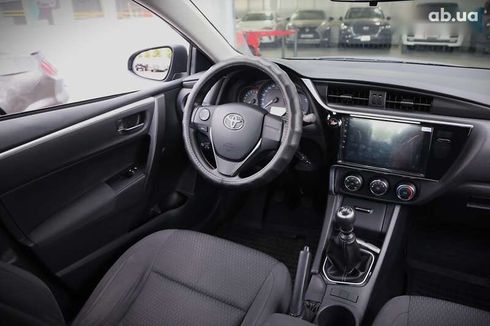 Toyota Corolla 2016 - фото 13