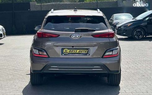 Hyundai Kona Electric 2022 - фото 5