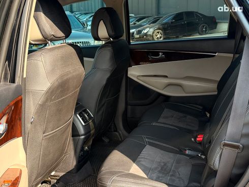Kia Sorento 2015 черный - фото 23