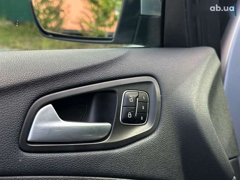 Ford Escape 2017 - фото 29