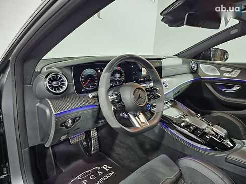 Mercedes-Benz AMG GT 4 2022 - фото 25