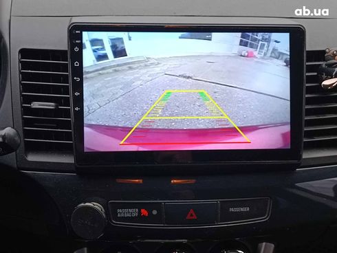 Mitsubishi Lancer 2016 красный - фото 47