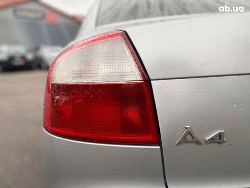 Audi A4 2004 серый - фото 25