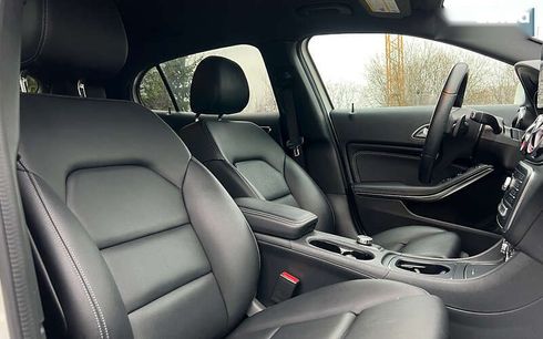 Mercedes-Benz GLA-Класс 2019 - фото 22