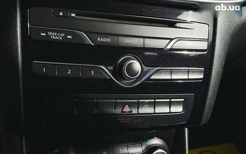 Infiniti QX30 2016 - фото 20