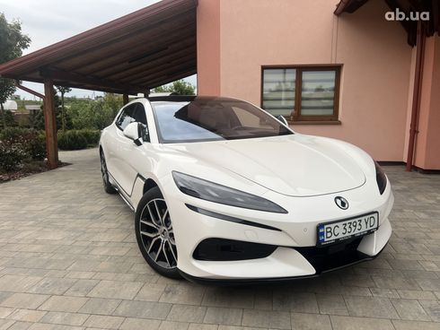 Denza Z9 2024 белый - фото 9