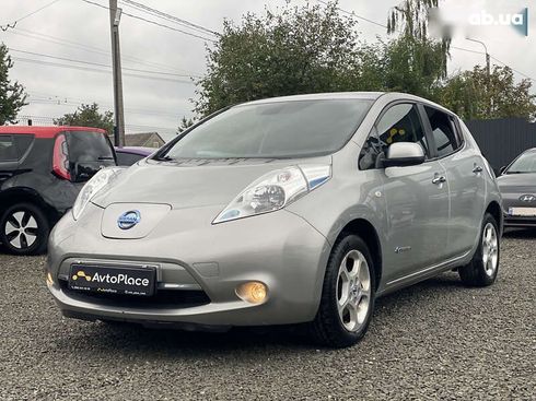 Nissan Leaf 2017 - фото 9
