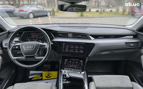 Audi E-Tron 2021 - фото 17