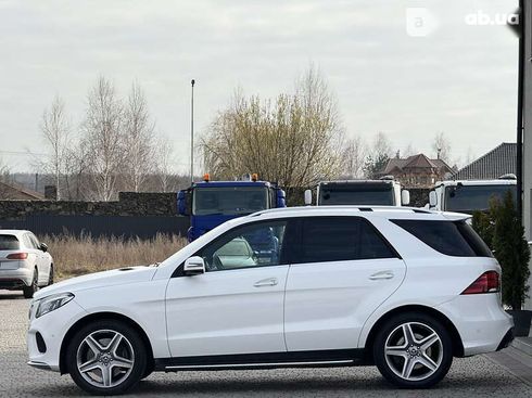 Mercedes-Benz GLE-Class 2017 - фото 7