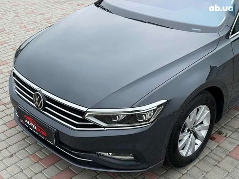 Volkswagen Passat 2020 - фото 12