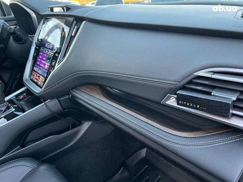 Subaru Outback 2020 коричневый - фото 42