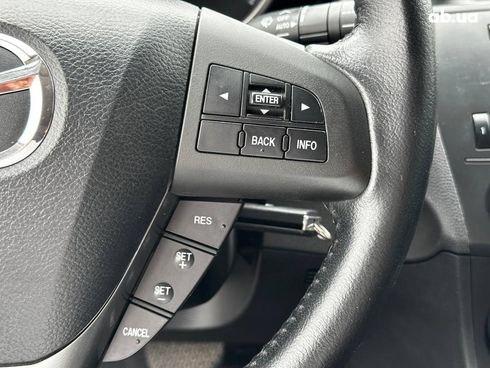 Mazda 3 2012 белый - фото 22