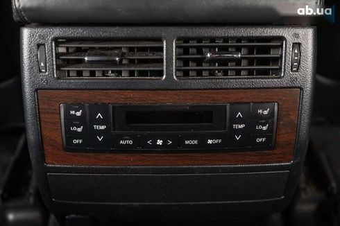 Toyota Land Cruiser 2018 - фото 23
