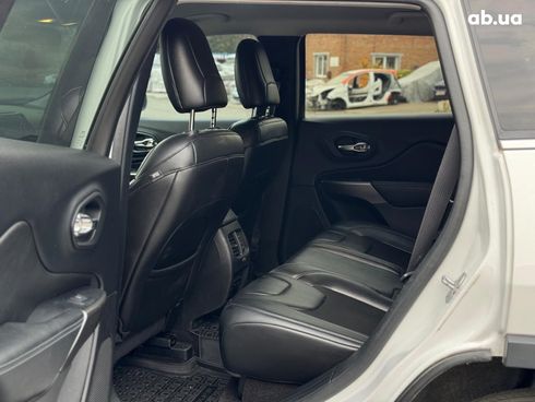Jeep Cherokee 2018 белый - фото 34