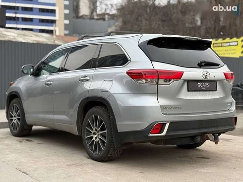 Toyota Highlander 2017 - фото 5