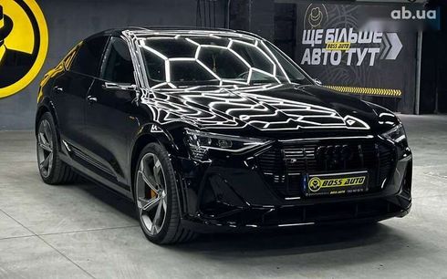 Audi E-Tron 2022 - фото 4