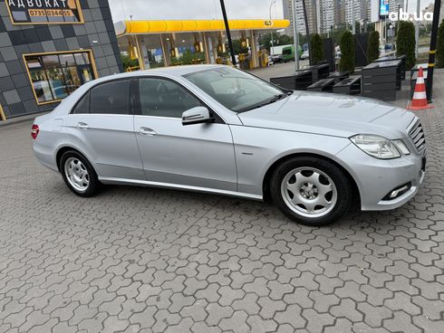 Mercedes-Benz E-Класс 2010 - фото 10