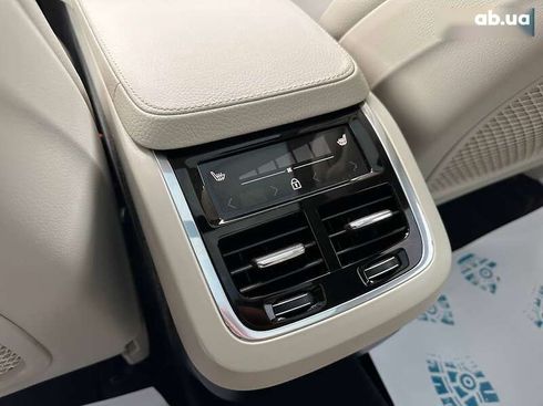 Volvo XC90 2020 - фото 23