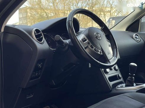 Nissan Qashqai 2012 - фото 24