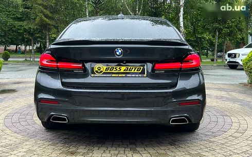 BMW 5 серия 2017 - фото 6