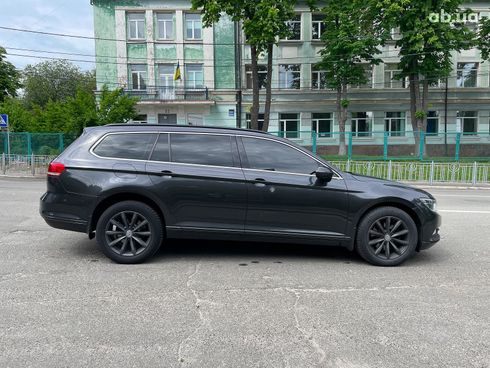 Volkswagen passat b8 2017 серый - фото 6