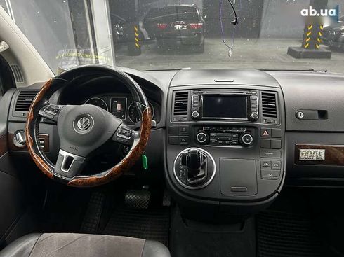 Volkswagen Multivan 2015 - фото 14