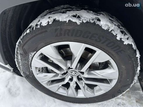 Toyota RAV4 2024 - фото 10