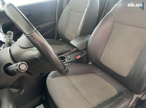Opel Astra 2015 - фото 7