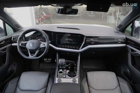 Volkswagen Touareg 2023 - фото 12