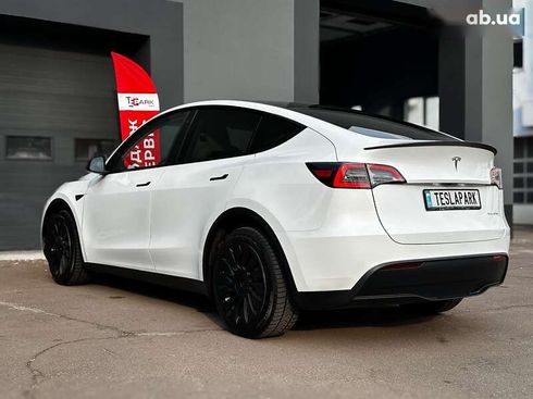 Tesla Model Y 2022 - фото 7