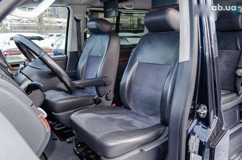 Volkswagen Multivan 2011 - фото 28