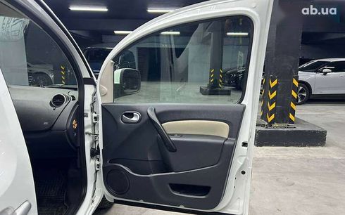 Renault Kangoo 2012 - фото 18